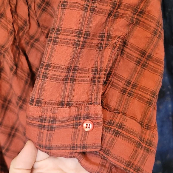 🍂3/$10 Piper&Blue Orange+Black Plaid Button-down Top w/ Tab Sleeves & Tie-Waist - Picture 6 of 13